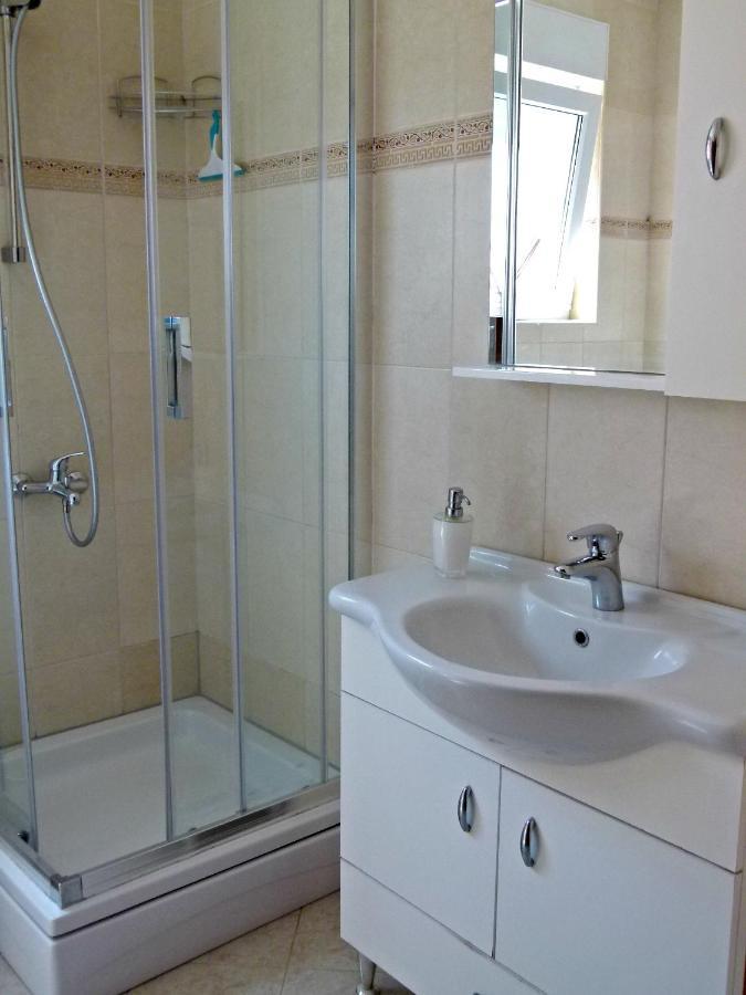 Apartmani Marija Медулин Екстериор снимка